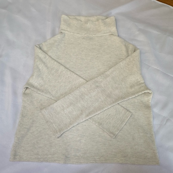 NWOT MONROW LUXURY BRAND SOLD OUT COWL NECK ULTRA SOFT SWEATER EGGSHELL Sz M - Picture 5 of 8